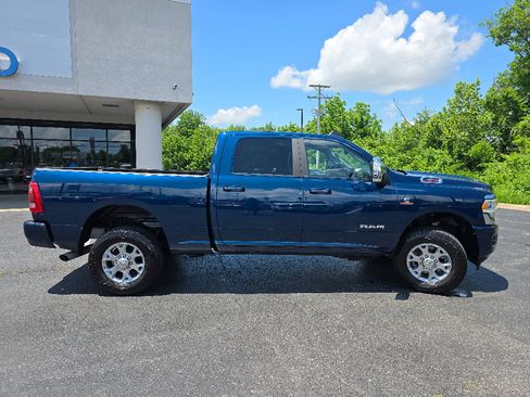 Used 2023 RAM 2500 Laramie AWD/4WD image 7