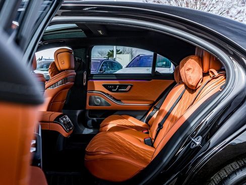 Used 2023 Mercedes-Benz S 580 4MATIC Sedan image 38