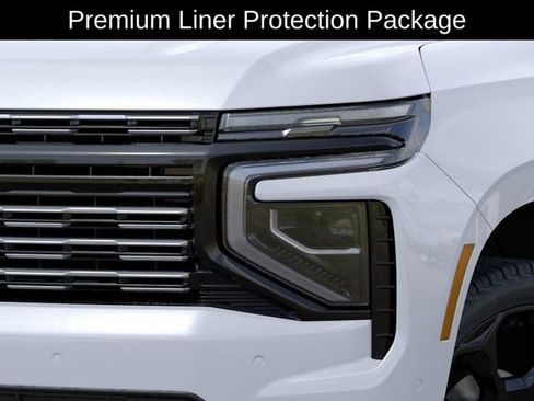 New 2026 Chevrolet Suburban High Country AWD/4WD image 11