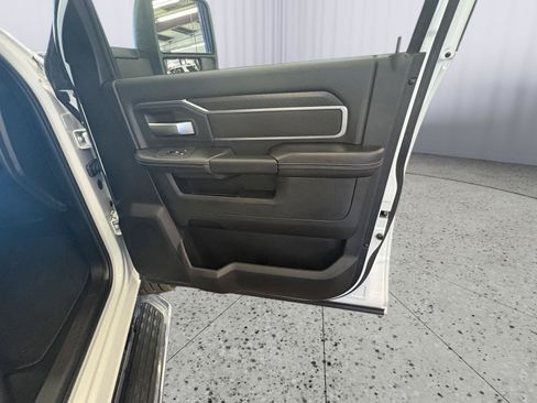 Used 2026 RAM 2500 Big Horn AWD/4WD image 14