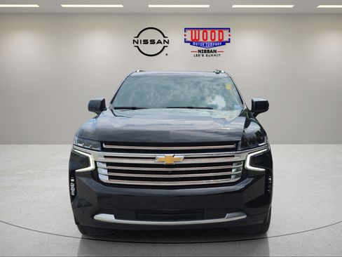 Used 2022 Chevrolet Tahoe High Country w/ Max Trailering Package AWD/4WD image 6