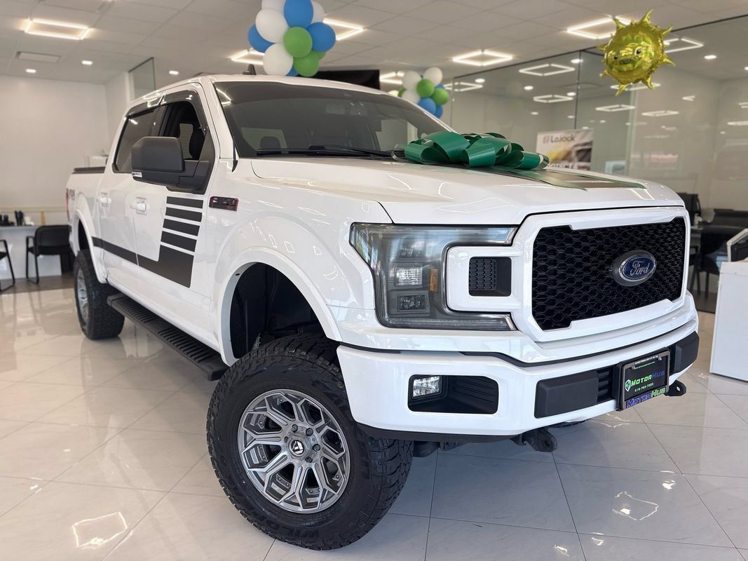 Used 2019 Ford F150 XLT w/ Equipment Group 302A Luxury AWD/4WD image 3