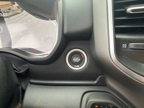 New 2026 RAM 1500 Big Horn AWD/4WD image 15
