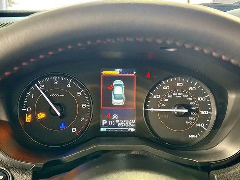 Used 2021 Subaru Crosstrek 2.0i Premium image 14