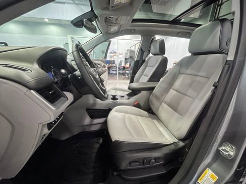 Certified 2023 GMC Terrain SLT w/ Infotainment Package II image 11