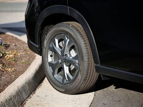 New 2026 Honda HR-V LX image 17