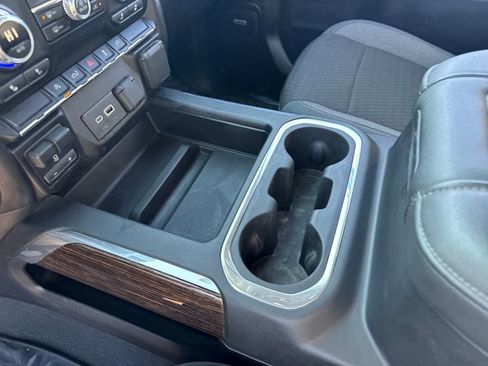 Used 2020 GMC Sierra 1500 Elevation w/ Elevation Value Package image 20