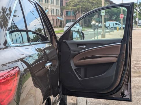 Used 2019 Acura MDX FWD image 10