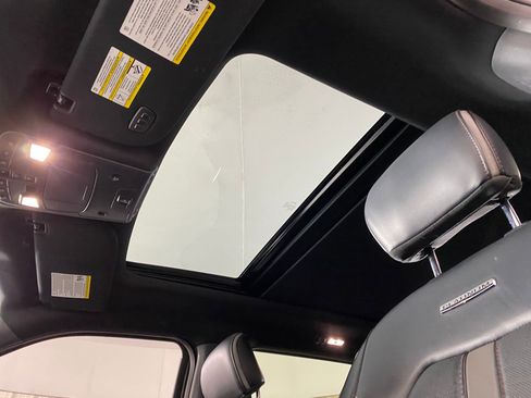 Used 2018 Ford F150 Platinum w/ Equipment Group 701A Luxury image 14