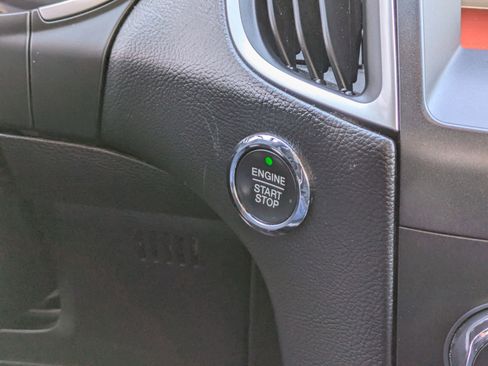 Used 2015 Ford Edge SEL w/ Equipment Group 201A image 19