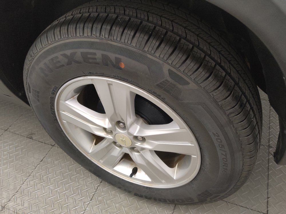 Used 2020 Chevrolet Trax LS w/ Tint and Cruise Package FWD image 31