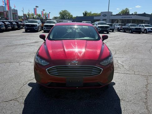 Used 2019 Ford Fusion SE FWD image 6