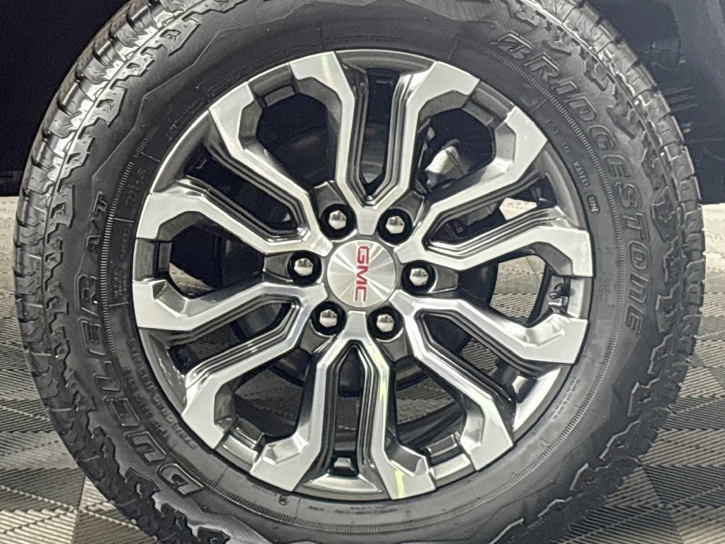 New 2026 GMC Canyon Denali AWD/4WD image 32