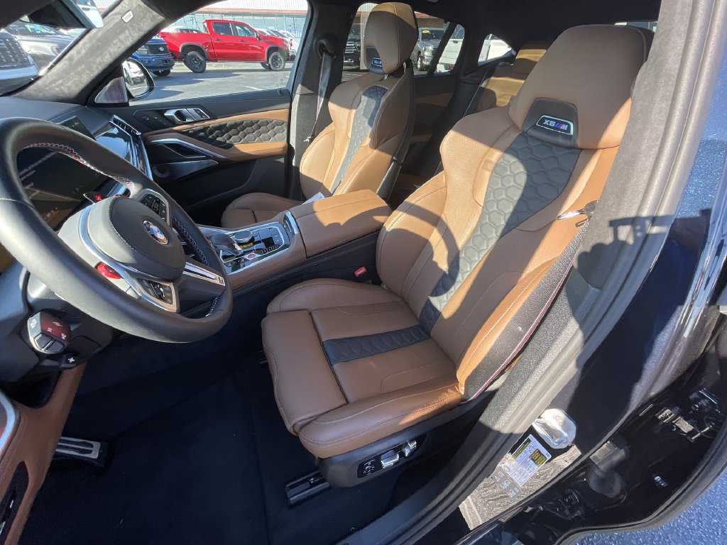 Used 2027 BMW X6 M Competition w/ Executive Package AWD/4WD image 19