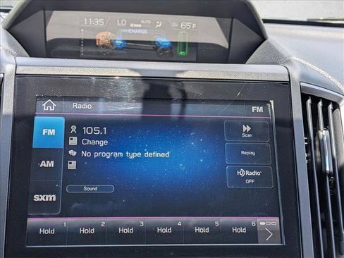 Used 2019 Subaru Crosstrek Hybrid AWD/4WD image 13