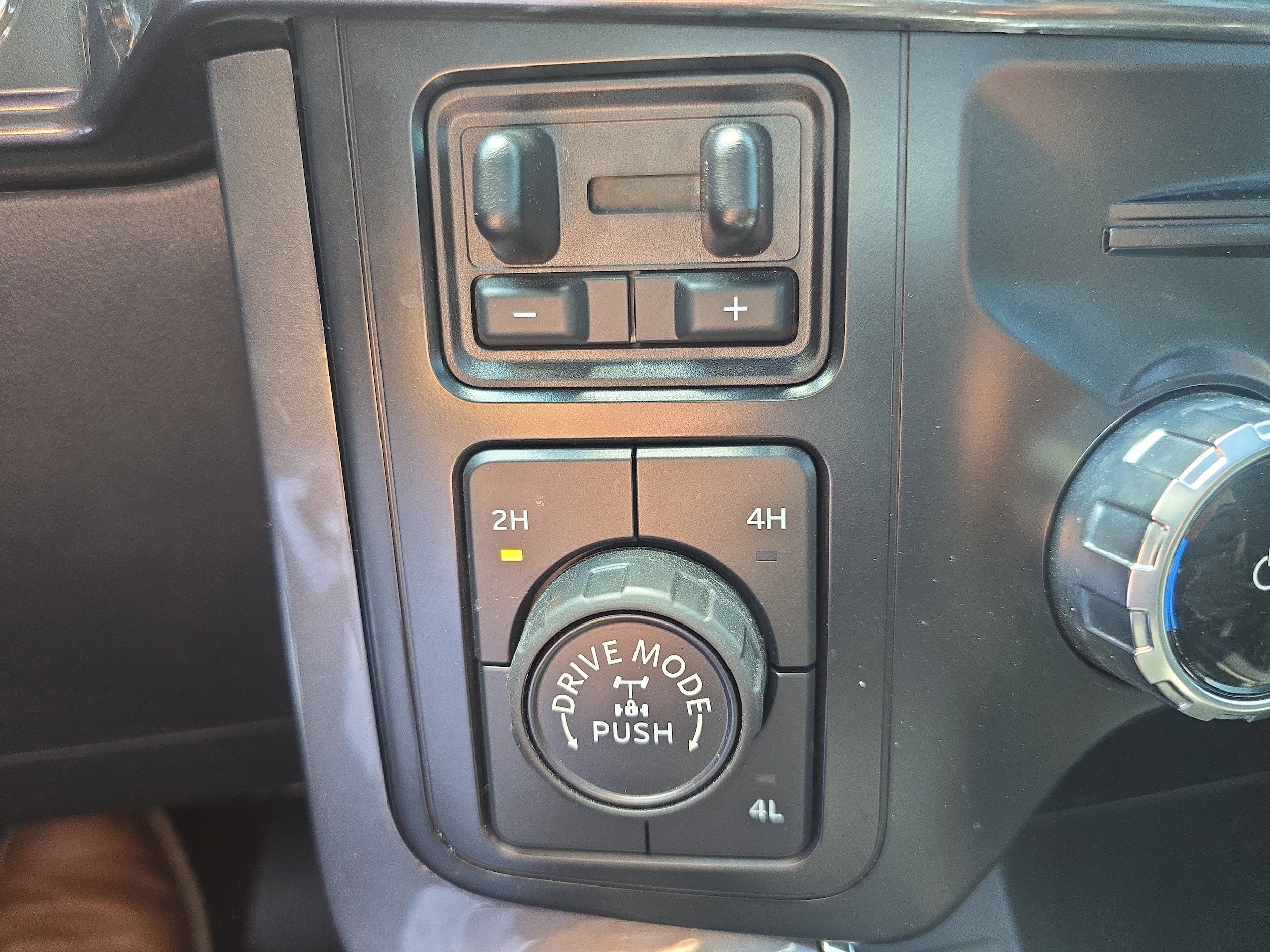 Used 2023 Ford F150 XLT w/ Equipment Group 302A High AWD/4WD image 16
