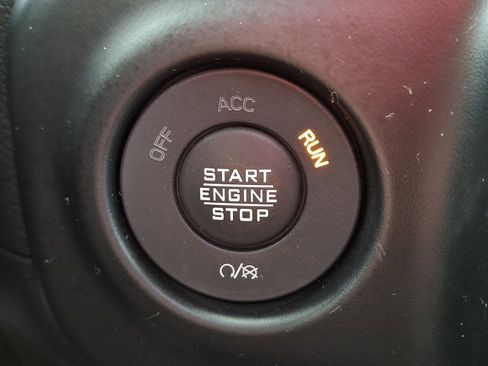 Used 2022 Jeep Wrangler Rubicon w/ LED Lighting Group image 22