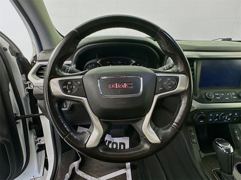 Used 2019 GMC Acadia SLT image 11