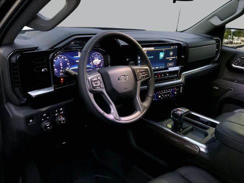 Used 2025 Chevrolet Silverado 1500 RST w/ RST All Star Premium Package AWD/4WD image 17