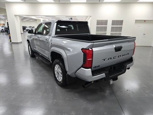 New 2026 Toyota Tacoma SR5 AWD/4WD image 4