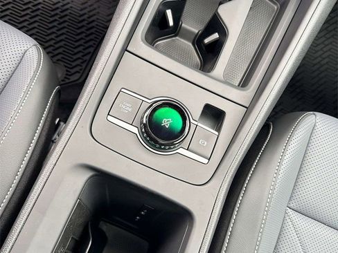 New 2026 Volkswagen Tiguan SE image 22