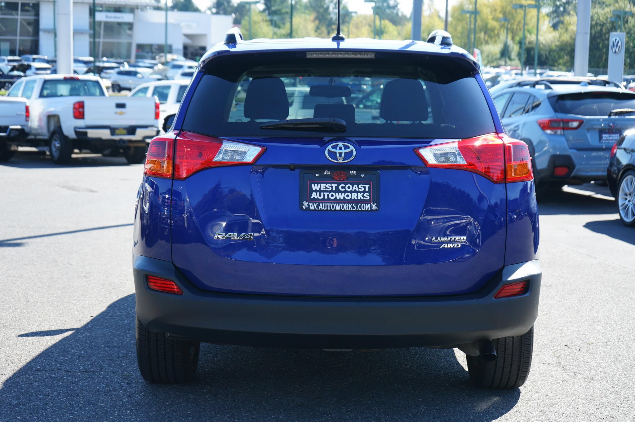 Used 2015 Toyota RAV4 Limited AWD/4WD image 4