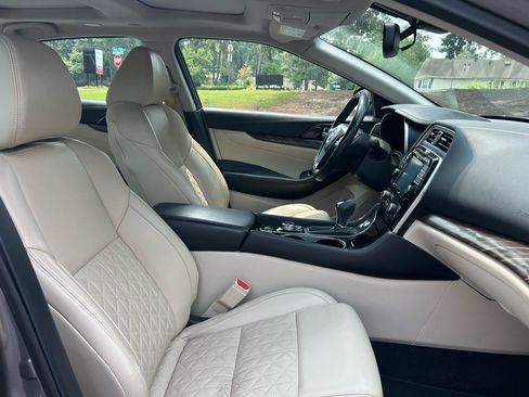 Used 2016 Nissan Maxima Platinum FWD image 24