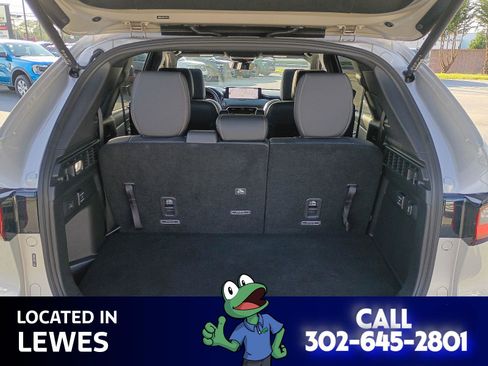 Used 2024 MAZDA CX-90 Plug-In Hybrid w/ Premium Plus image 31