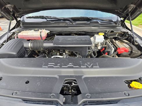 Used 2023 RAM 1500 Big Horn AWD/4WD image 33