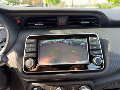 Used 2025 Nissan Kicks Play S image 8