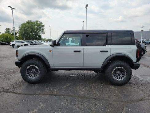 New 2026 Ford Bronco Badlands AWD/4WD image 7