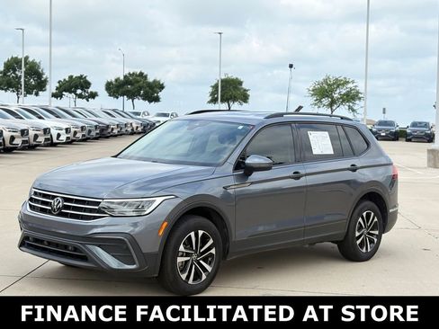 Used 2022 Volkswagen Tiguan S FWD image 3