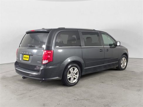 Used 2012 Dodge Grand Caravan Crew w/ Trailer Tow Group image 2