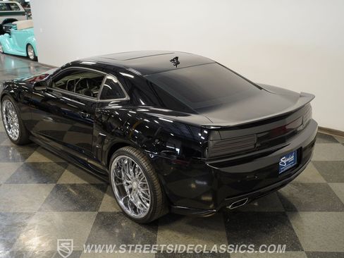 Used 2010 Chevrolet Camaro SS w/ RS Package RWD image 27