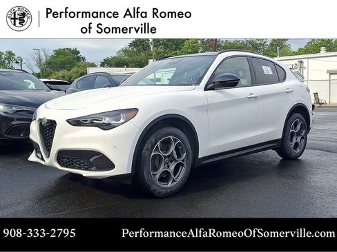 New 2026 Alfa Romeo Stelvio Sprint AWD/4WD image 1