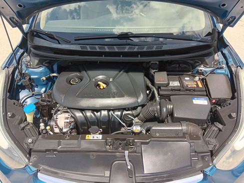 Used 2016 Hyundai Elantra SE w/ Option Group 02 FWD image 10