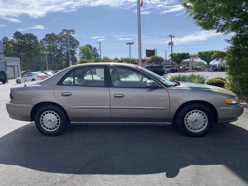 Used 2003 Buick Century Custom image 9