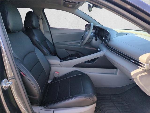 Used 2021 Hyundai Elantra SEL w/ Cargo Package FWD image 19