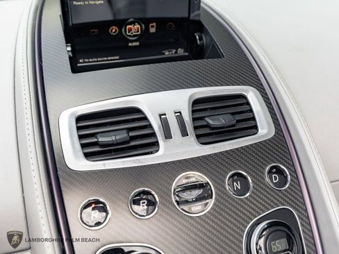 Used 2014 Aston Martin Vanquish Volante RWD image 18
