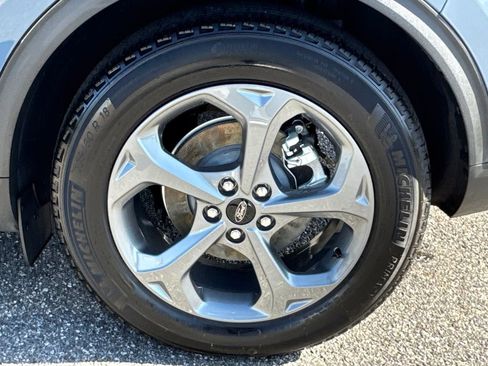 Used 2025 Ford Escape ST-Line image 19