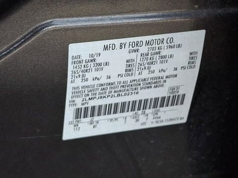 Used 2020 Lincoln Nautilus Reserve w/ Equipment Group 202A image 34