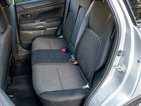 Used 2020 Mitsubishi Outlander Sport ES image 55