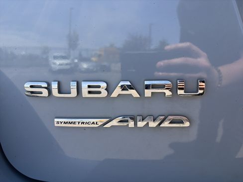 Used 2019 Subaru Crosstrek 2.0i Premium AWD/4WD image 26