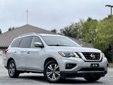 Used 2018 Nissan Pathfinder SL w/ Cargo Package image 3