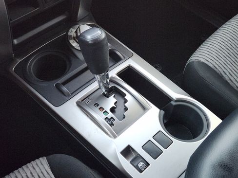 Used 2016 Toyota 4Runner SR5 image 22