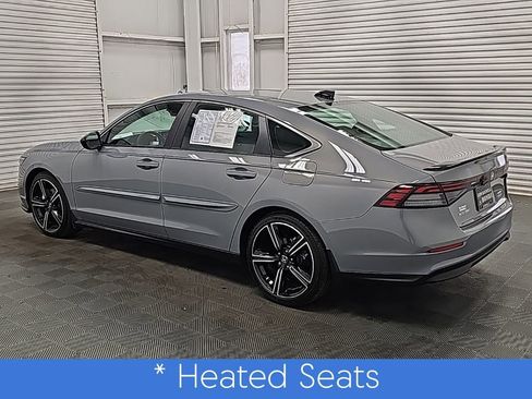 Used 2025 Honda Accord Sport image 6