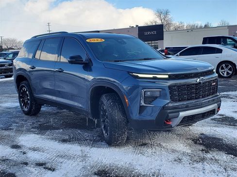 Used 2024 Chevrolet Traverse Z71 w/ LPO, Floor Liner Package image 2