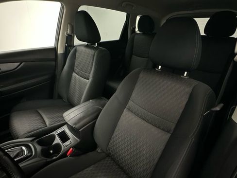 Used 2020 Nissan Rogue SV AWD/4WD image 9
