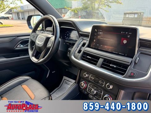 Used 2024 GMC Yukon XL AT4 w/ AT4 Premium Plus Package AWD/4WD image 52