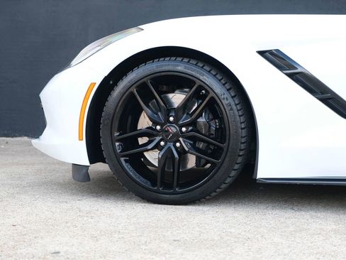 Used 2016 Chevrolet Corvette Stingray Coupe w/ 3LT Preferred Equipment Group image 9